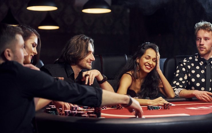 Layar permainan slot dalam turnamen dengan penghitung poin dan timer